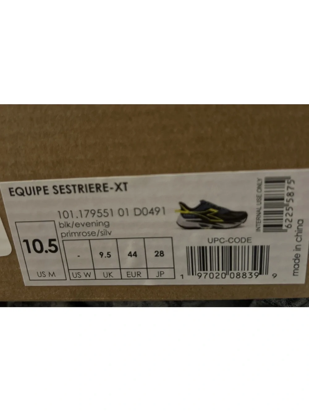 New Diadora Men’s Trail Running Shoe Equipe SEstriere XT Sz 10.5 $170